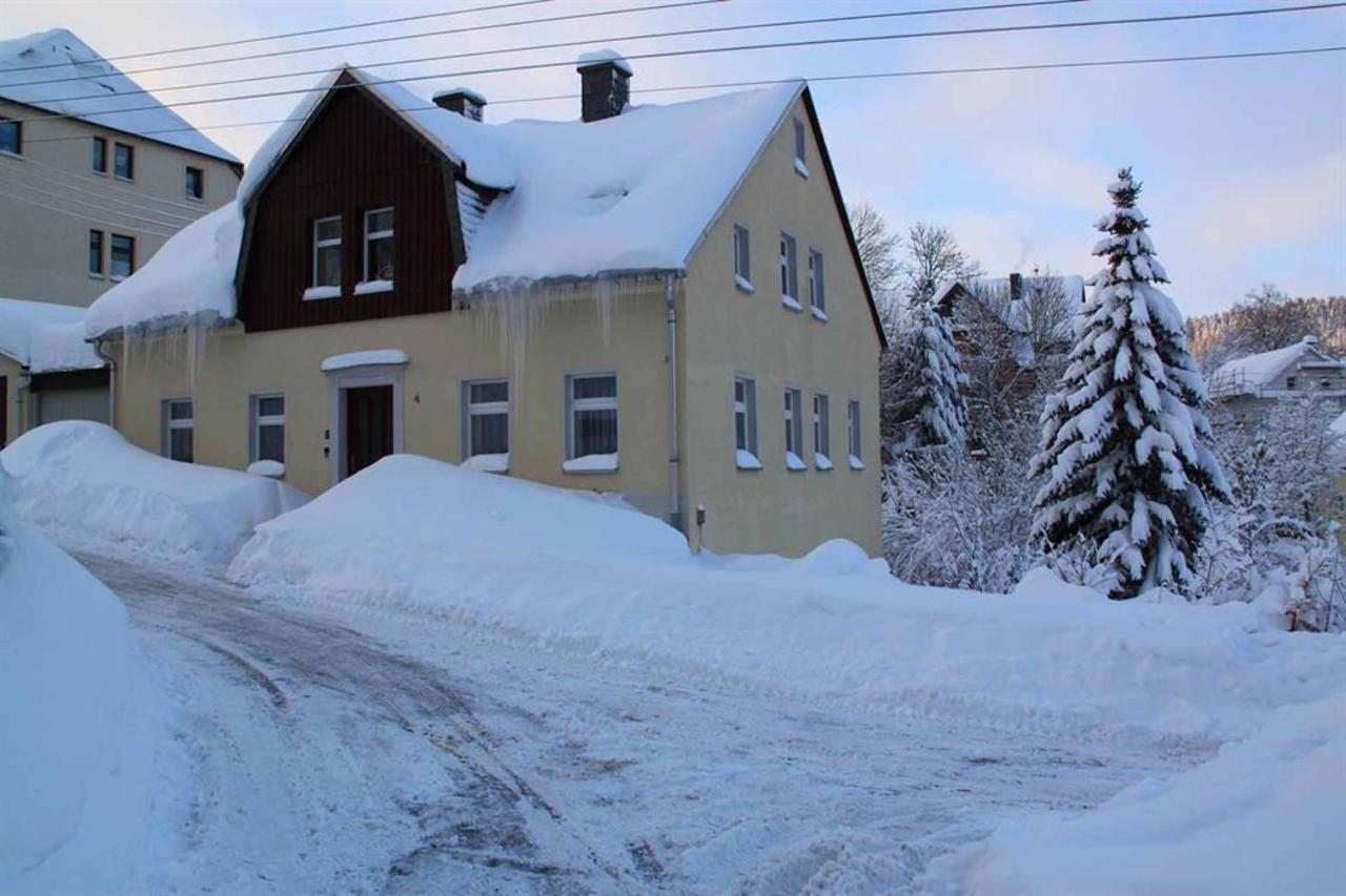 Ferienwohnung Leicht Анаберг-Бухолц Екстериор снимка